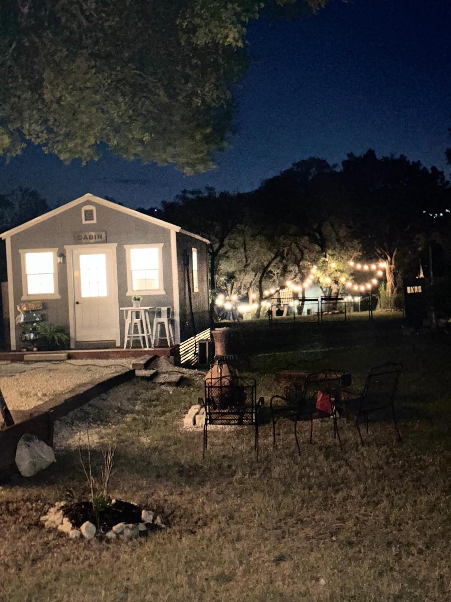 Tiny House - Our Little Piece Of Paradise Lakehills Eksteriør bilde